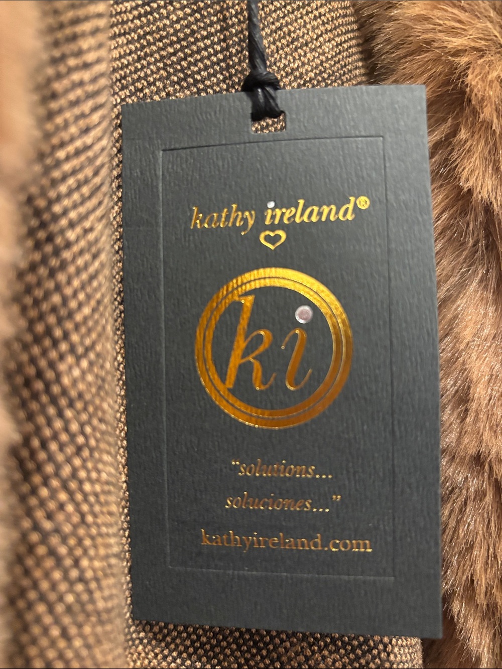 Kathy Ireland Faux Fur Leopard Cape - Picture 4 of 4